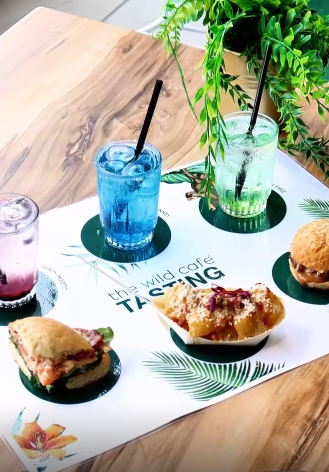 Cocktail and bite size menu favourites tasting